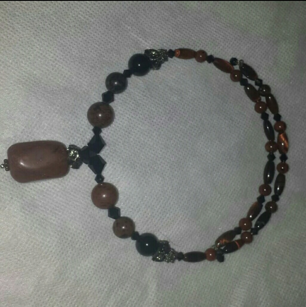 NWOT onyx and tiger eye choker necklace